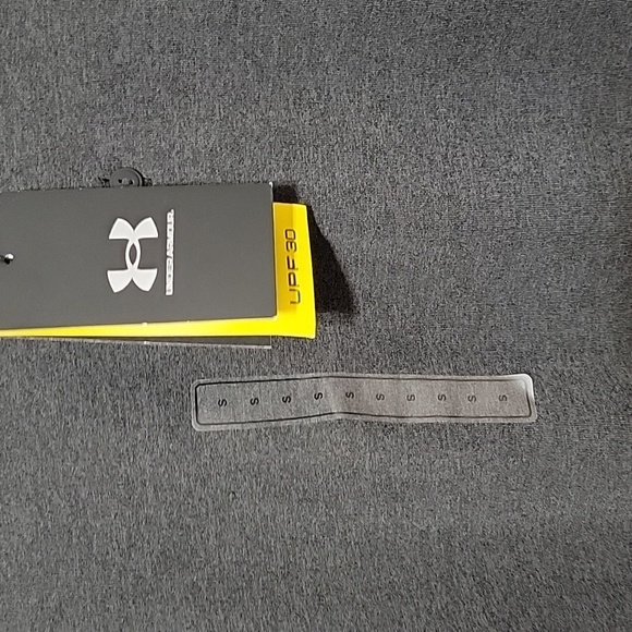 Men's Under Armour Playoff 3.0 Polo, Black/Jet Gray, Size Small, NWT - Picture 9 of 11